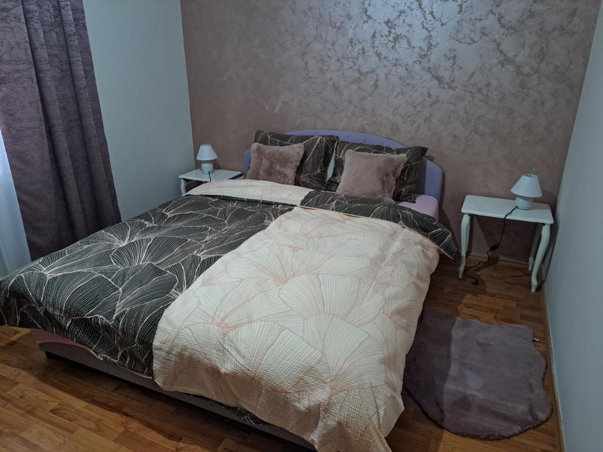 Appartamento Apartman Lara 2 Foca Esterno foto