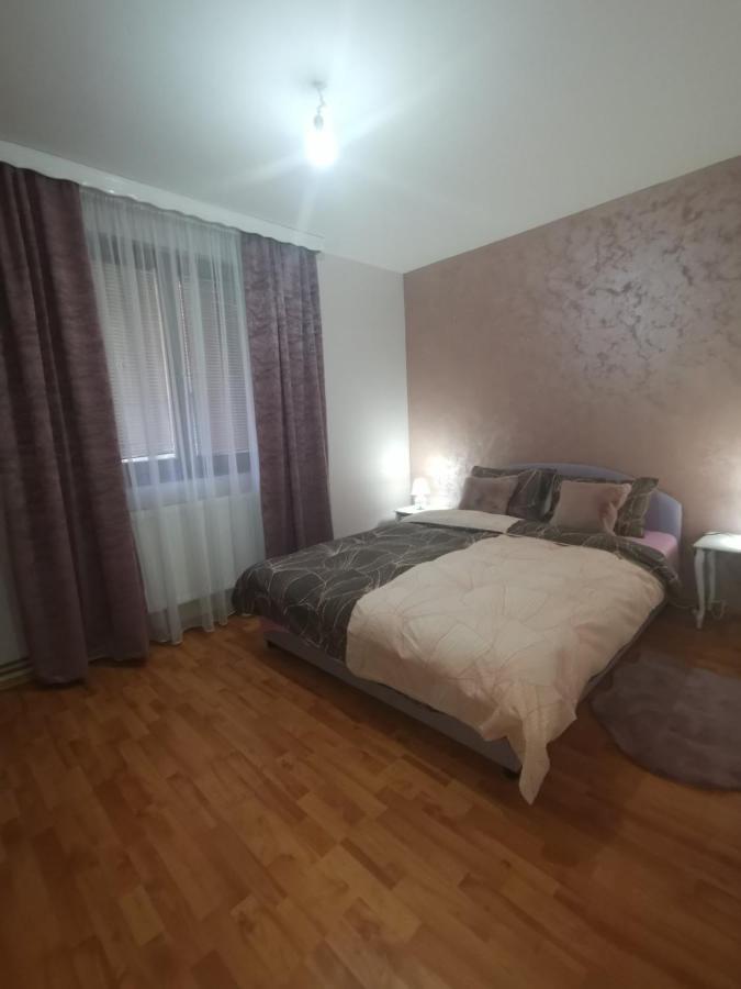 Appartamento Apartman Lara 2 Foca Esterno foto